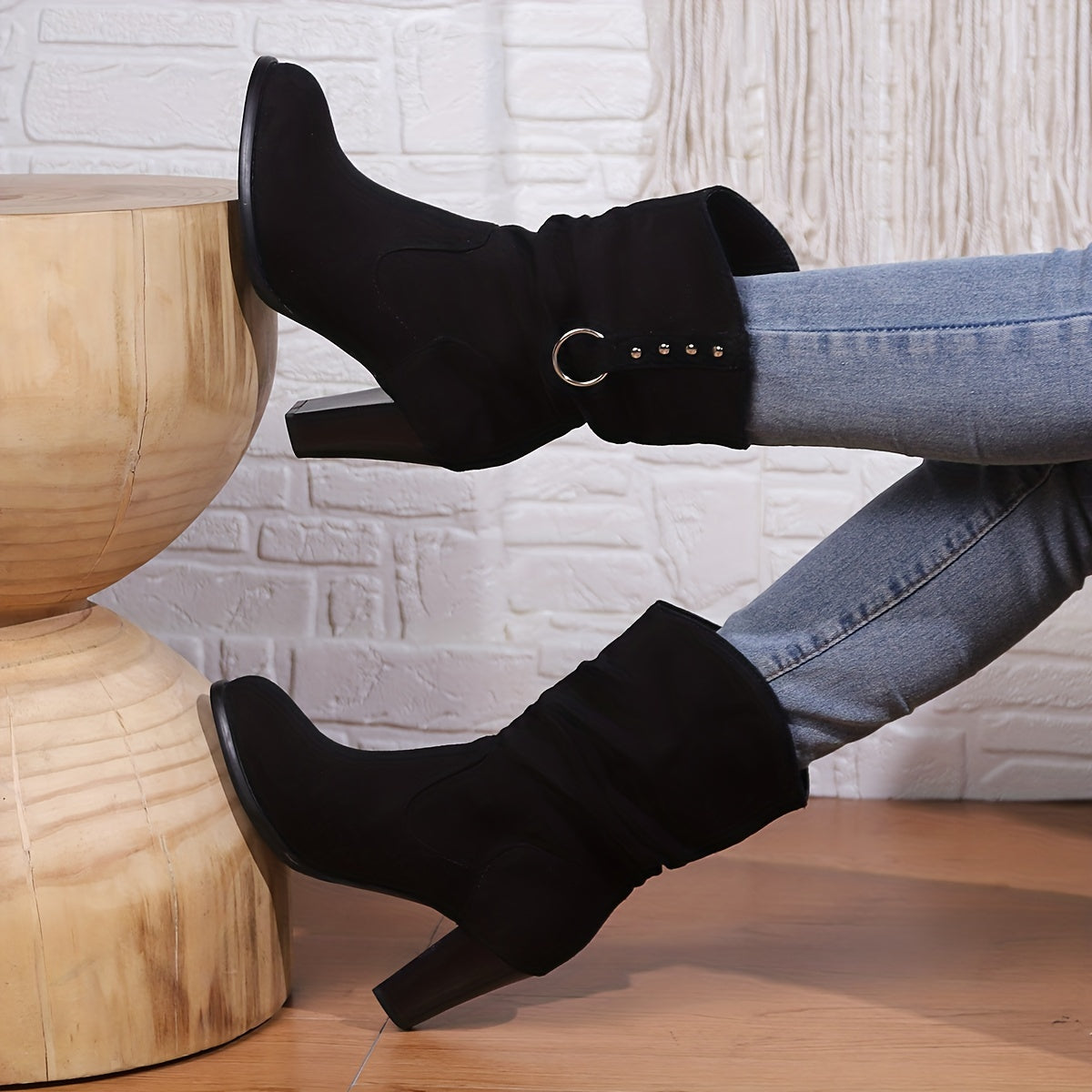 Ayollar uchun retro g‘arbiy kovboy poyabzali qora charmli qattiq tagli tizzaga qadar bo‘lgan poyabzal