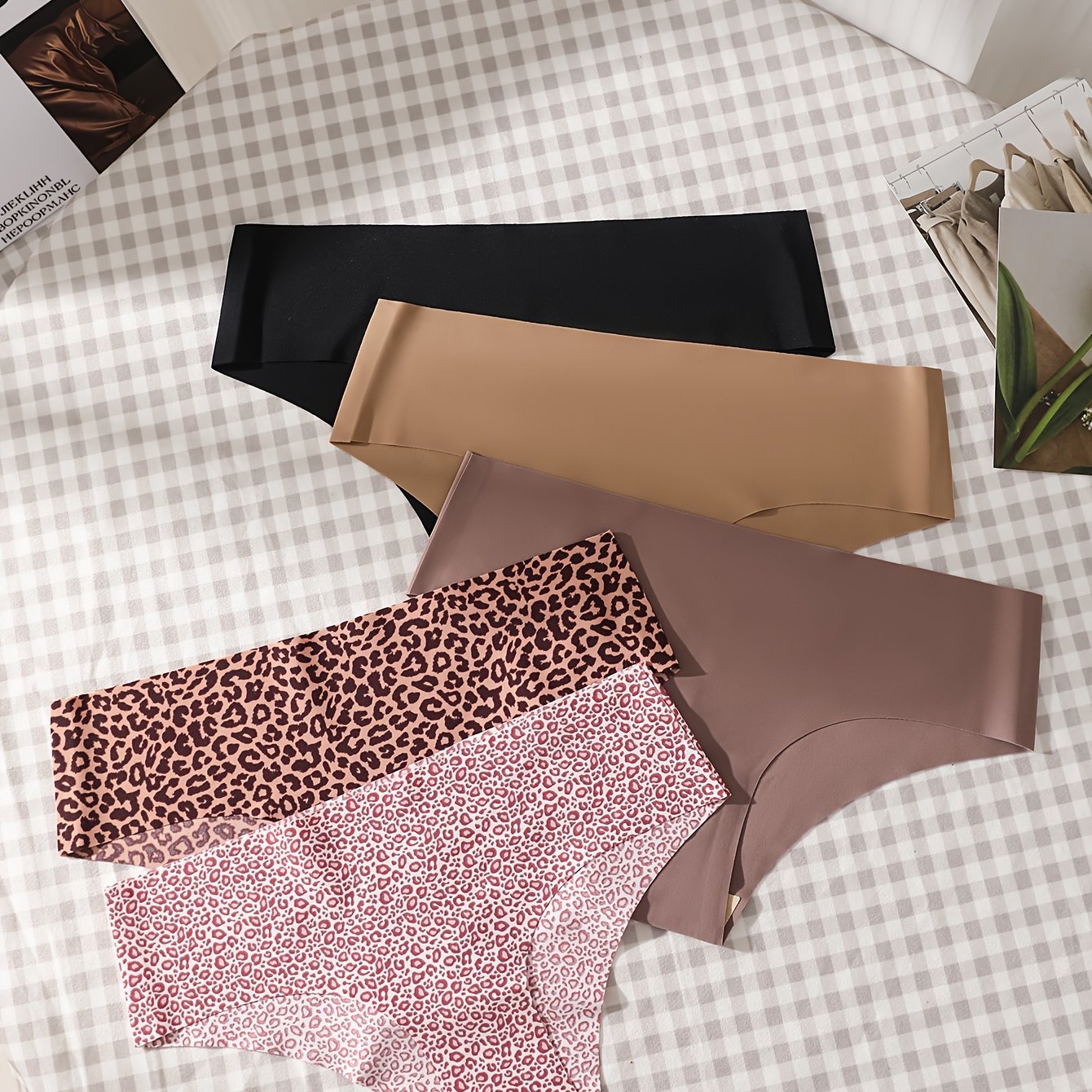 Women's Seamless Triangle Panties 5-Pack Mid Rise Solid Color Cotton Gusset