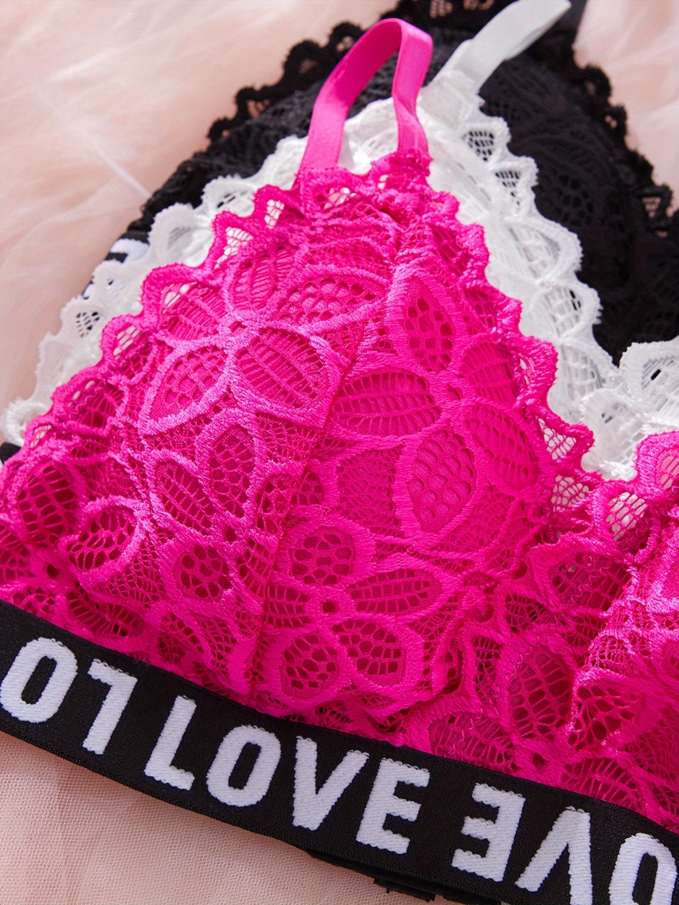 Lingerie Set with Lace and Sports Style, 6 Pieces, No Underwire