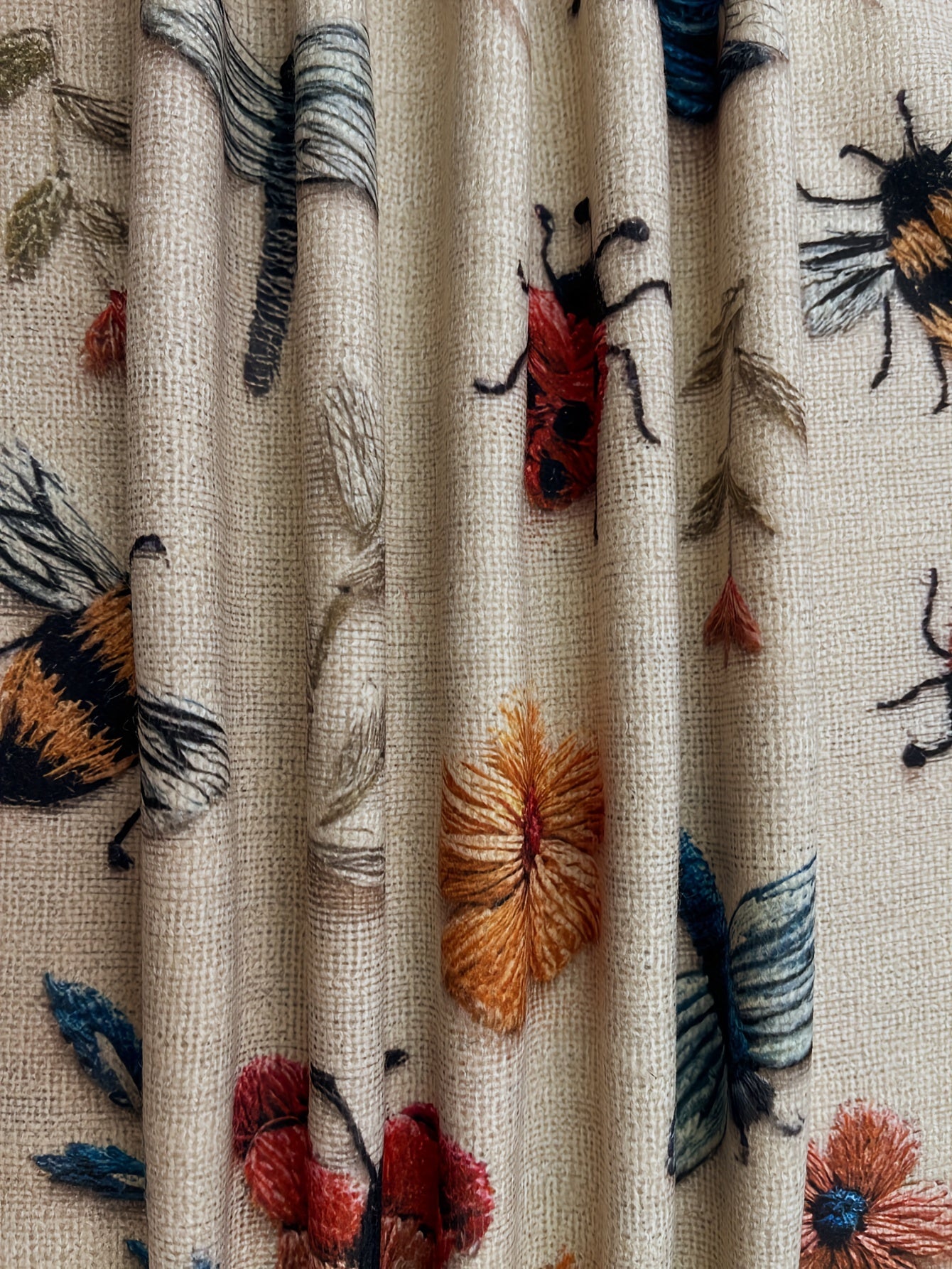 Suéter casual ligero para mujer con estampado de insecto en 3D, cuello redondo y manga larga