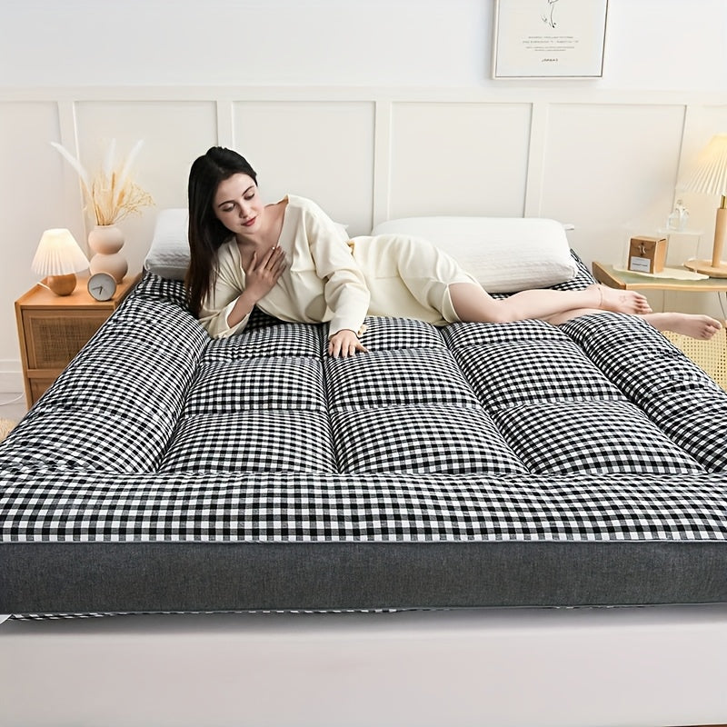 Extra Thick Breathable Quilted Mattress Topper with Elastic Straps All-Season Comfort