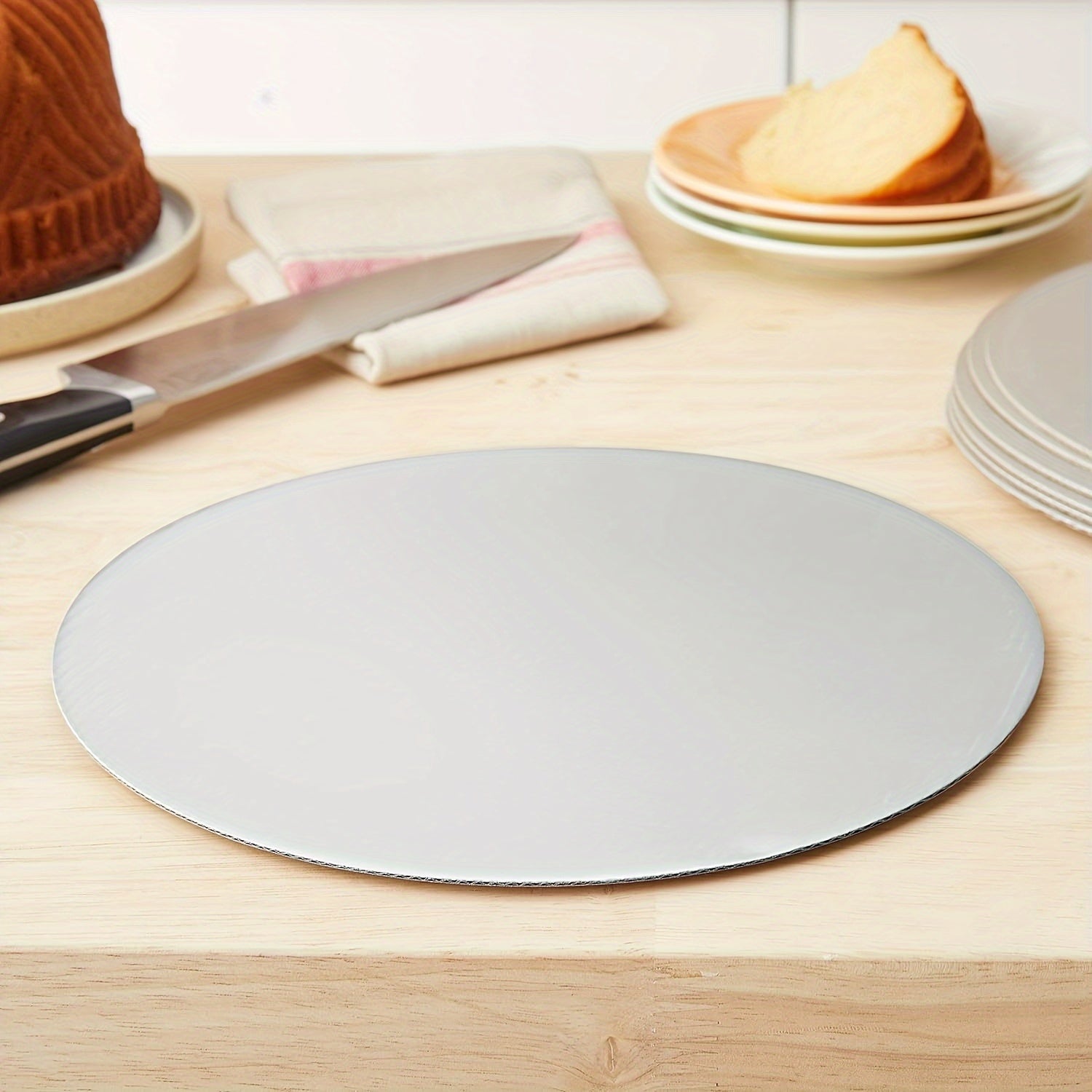 10 Pieces Round Silver Cake Boards Disposable Cake Bases for Decorating and Serving