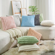 2 ta ikki tomonlama sun'iy mo'yna plush yostiq qoplamalari uy, xona, yotoqxona, yashash xonasi, avtomobil va divan bezatish uchun.