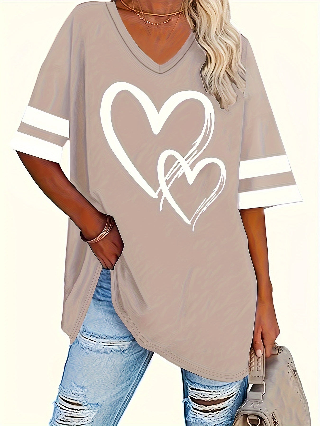 Plus Size Heart Print T-Shirt Casual Short Sleeve V Neck Top for Summer