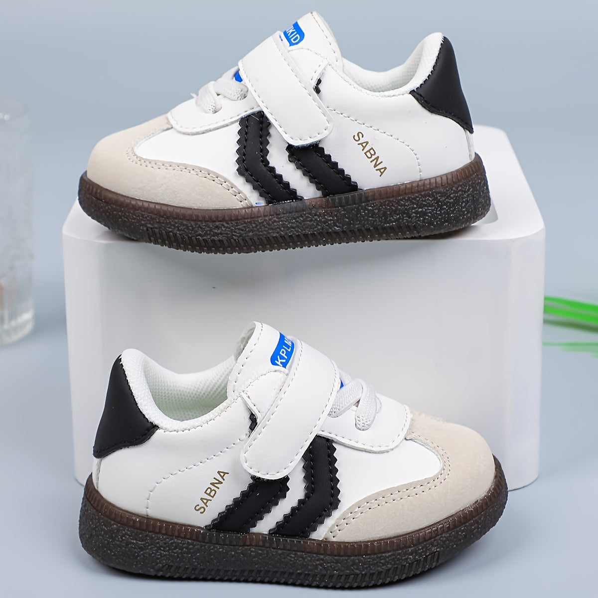 Zapatillas casuales para niños para niños y niñas, ligeras, antideslizantes, en blanco y negro