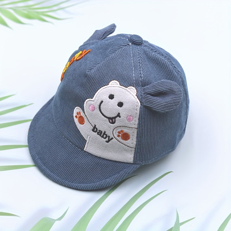 Kids Green Baseball Cap with Animal Patch Lightweight Stretchable Polyester All-Season Sun Protection