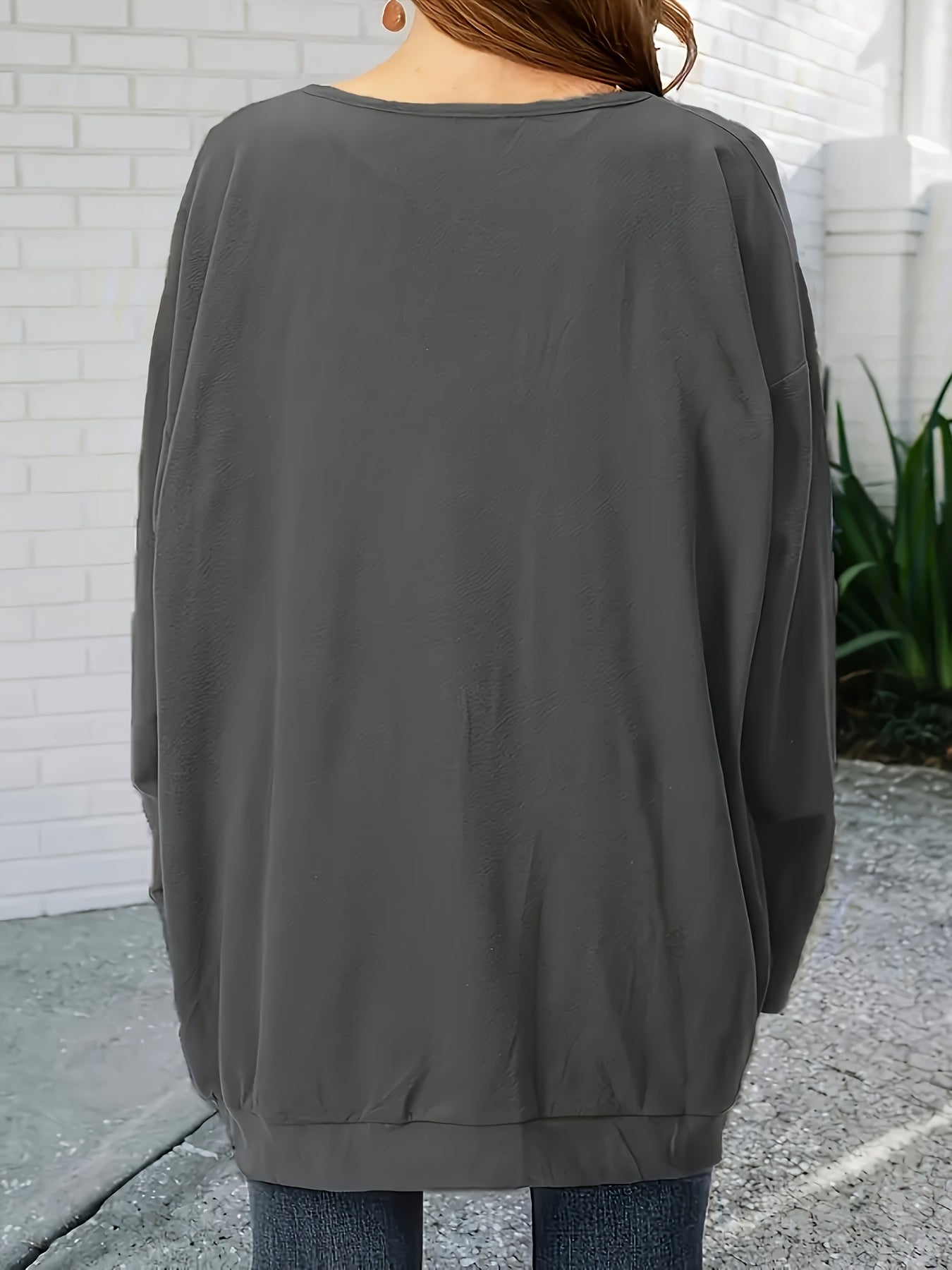 Women's Oversized Long Sleeve Pocket Sweater Solid Color Cozy Pullover