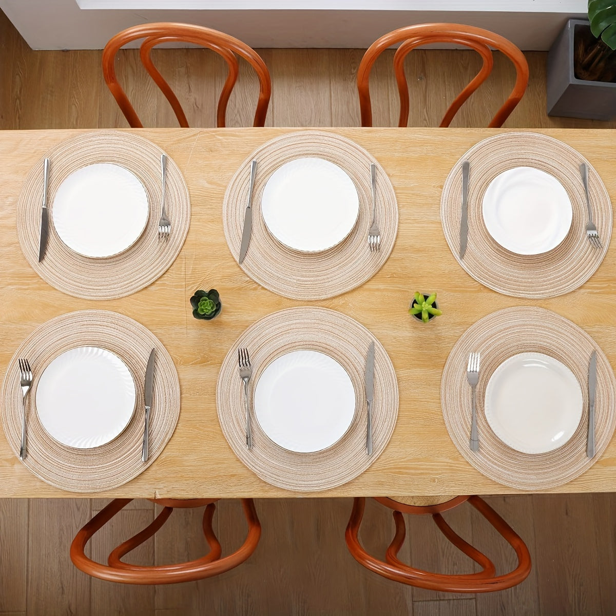 Set of 6 Washable Round Braided Placemats 38.1 cm Diameter for Kitchen Table