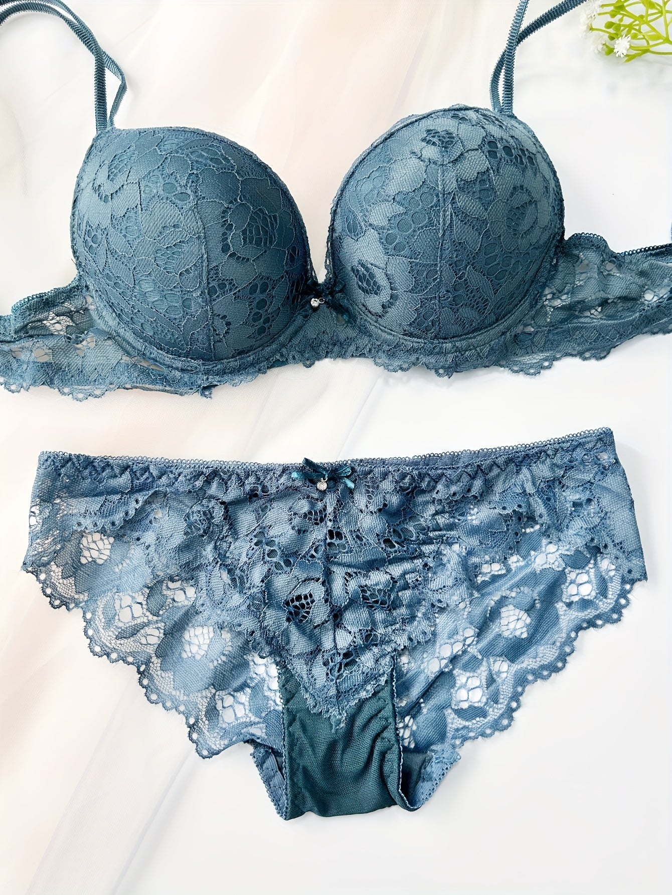 Women's Purple Lace Lingerie Set with Support and Lift