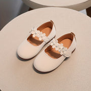 Girls Princess Shoes with Pearl and Crystal Decorations Comfortable Low Top Casual Outdoor Spring Fall