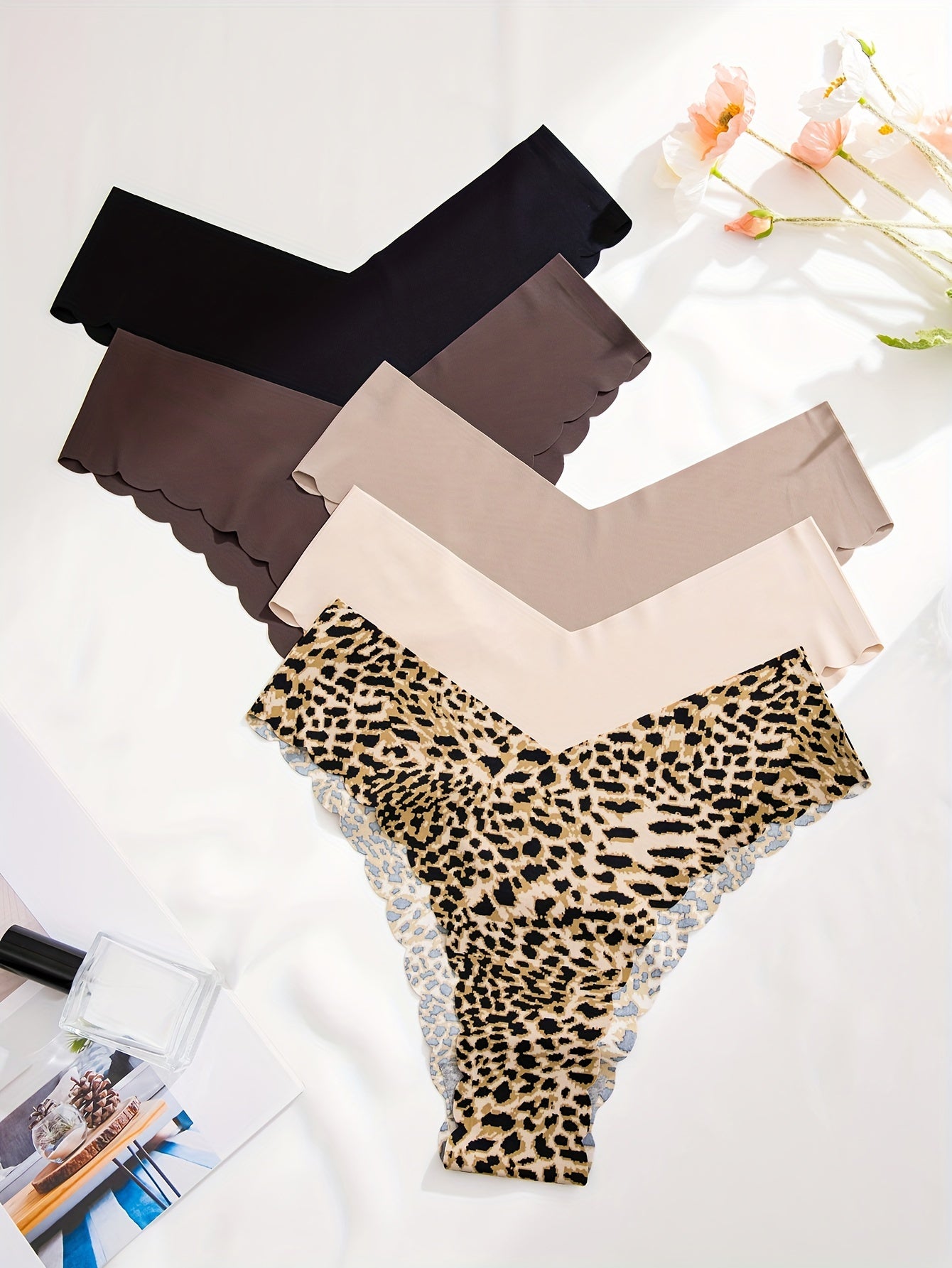 5 Бесшовных Трусов с Резным Краем: Сексуальные, Удобные и Дышащие Нижние Белье с Волнистым Краем