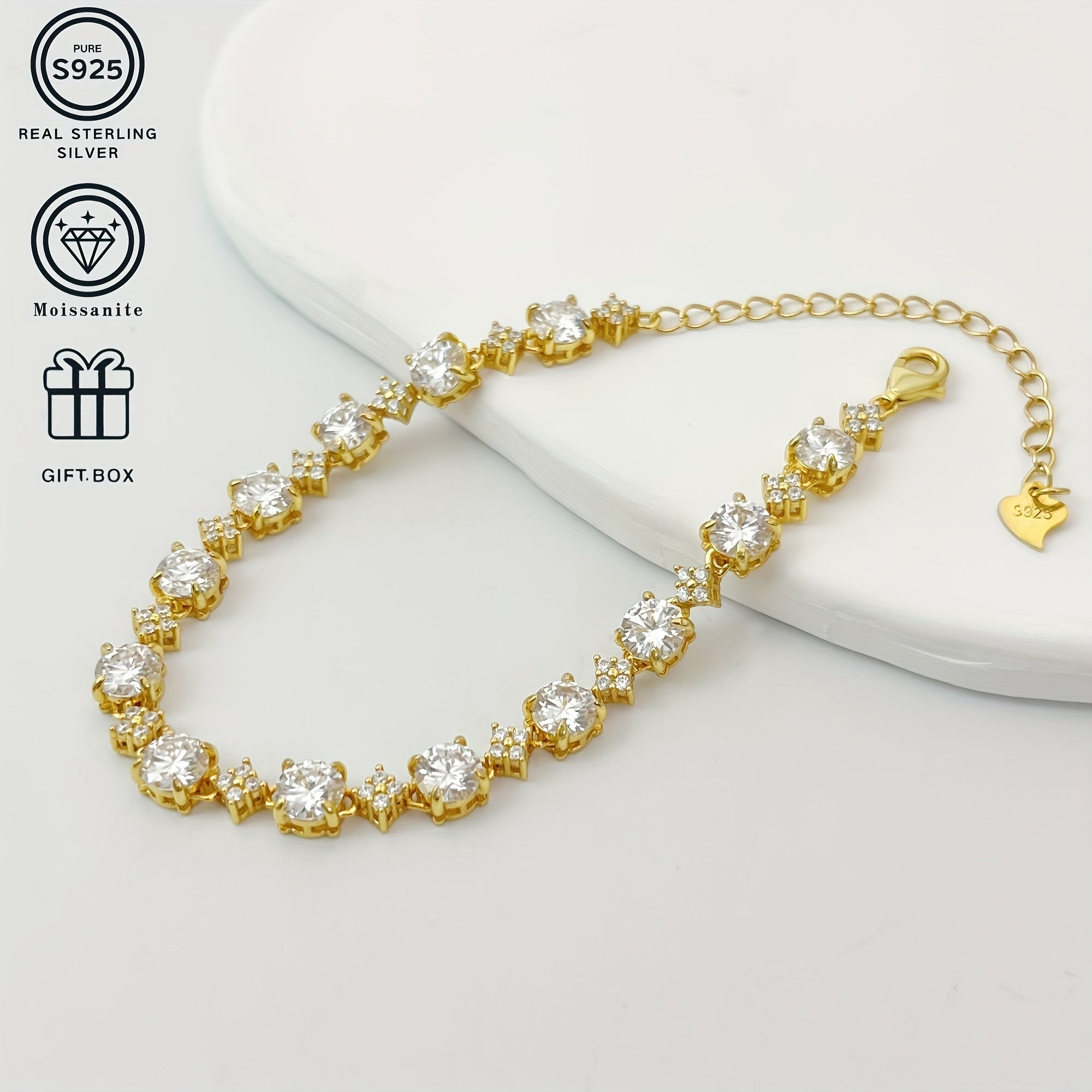 Silver Bracelet with Star-Shaped Moissanite 0.5ct and Gold Clasp for Women