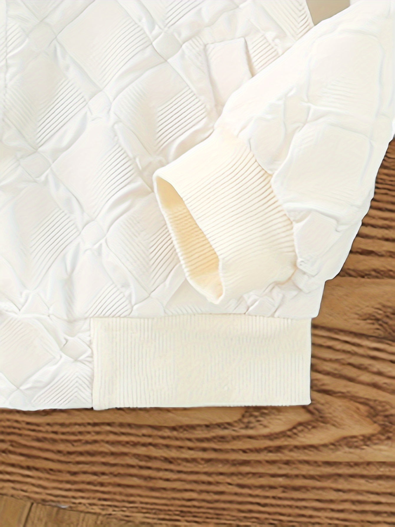 Yurak yaka bilan oq polyester kurtka - bahor/kovak uchun mukammal, qizlar uchun tasodifiy zip-up tashqi kiyim, mashinada yuvish mumkin.