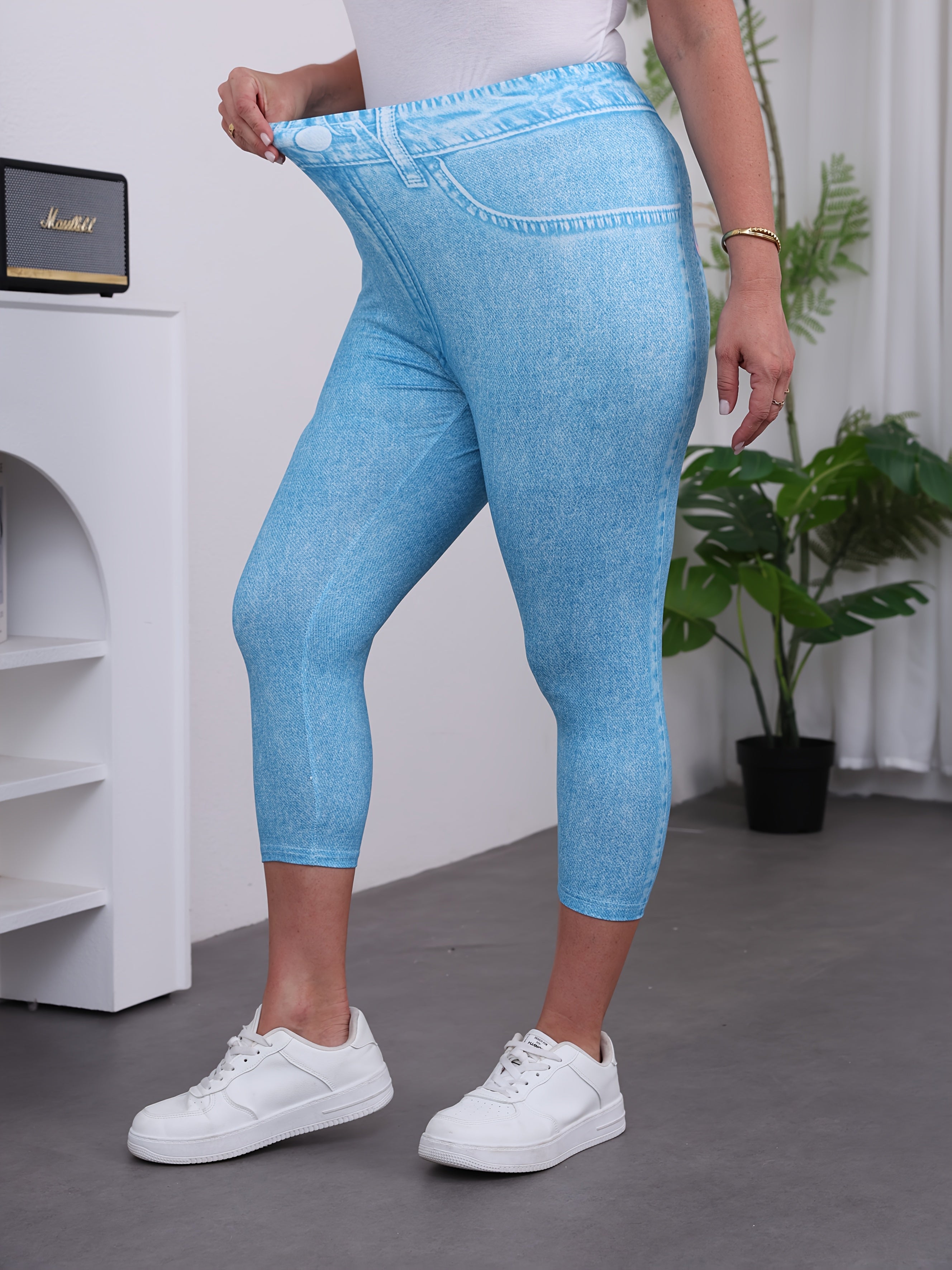 Women's Plus Size Stretchy Slim Fit Capri Pants Light Blue High Waisted