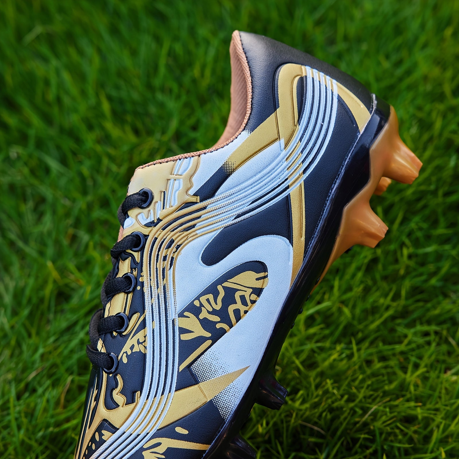 Youth Boys Girls Soccer Cleats with Striped Pattern Breathable Synthetic Upper Rubber Sole