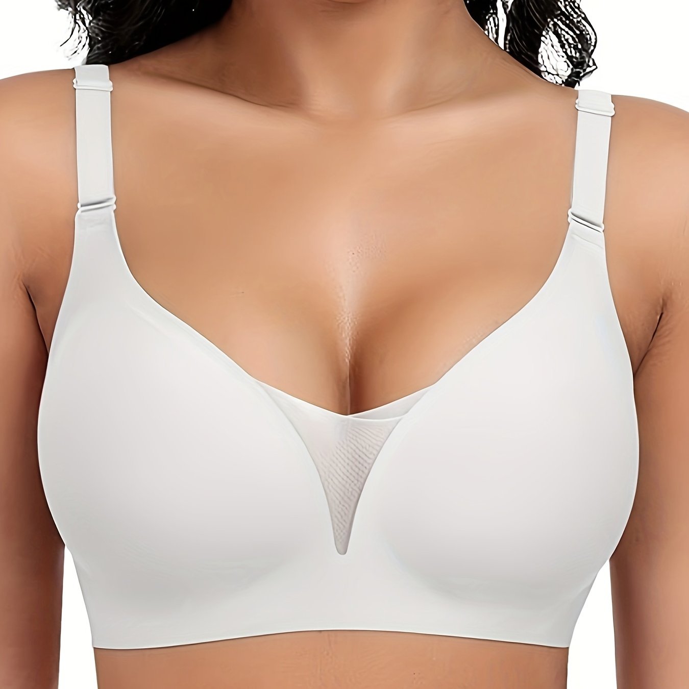 Women's Seamless Sports Bra with Lace and Mesh Support