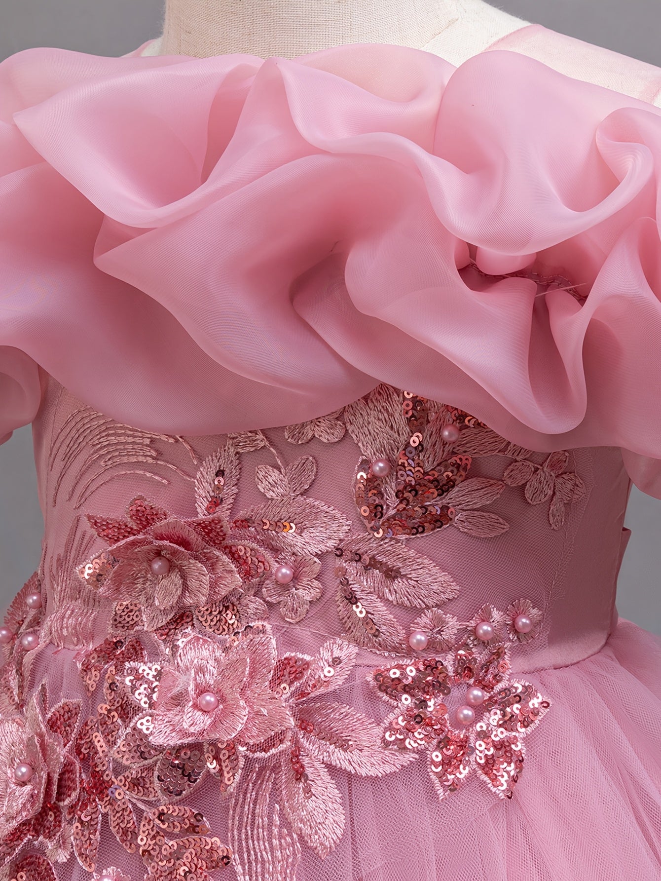 Girls Sleeveless Princess Dress with High-Low Hem Floral Appliques and Belt for Summer