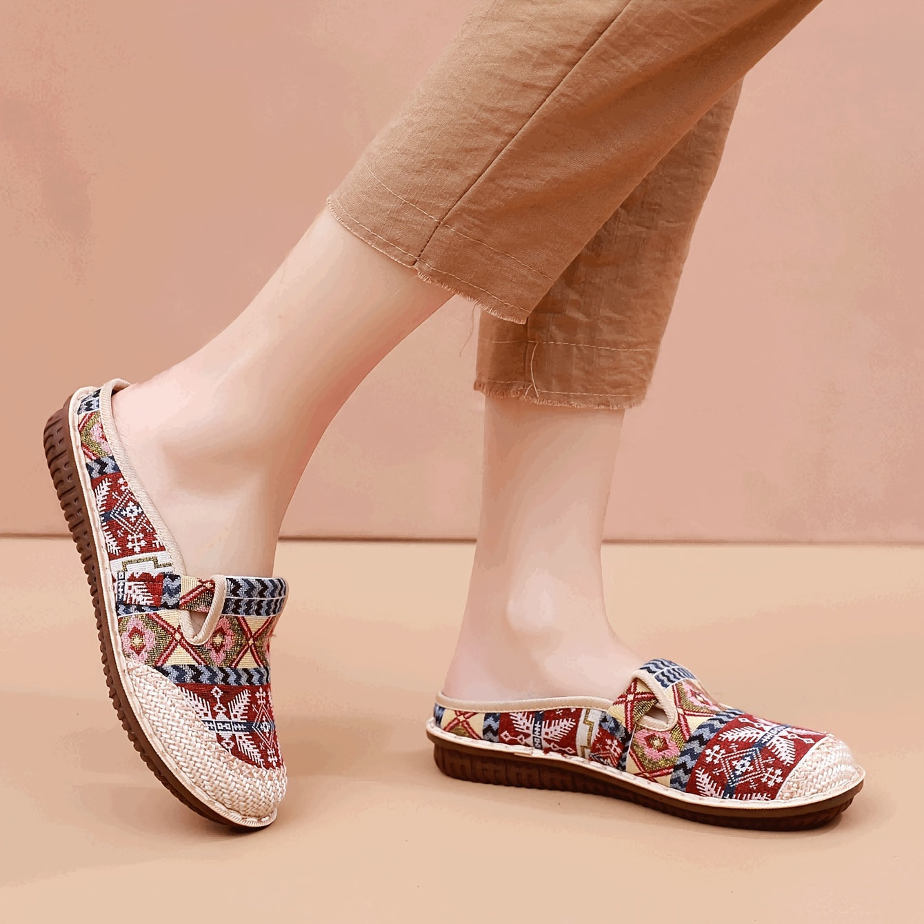 Women's Summer Tribal Style Slip-On Shoes Breathable Fabric All-Season Flowers