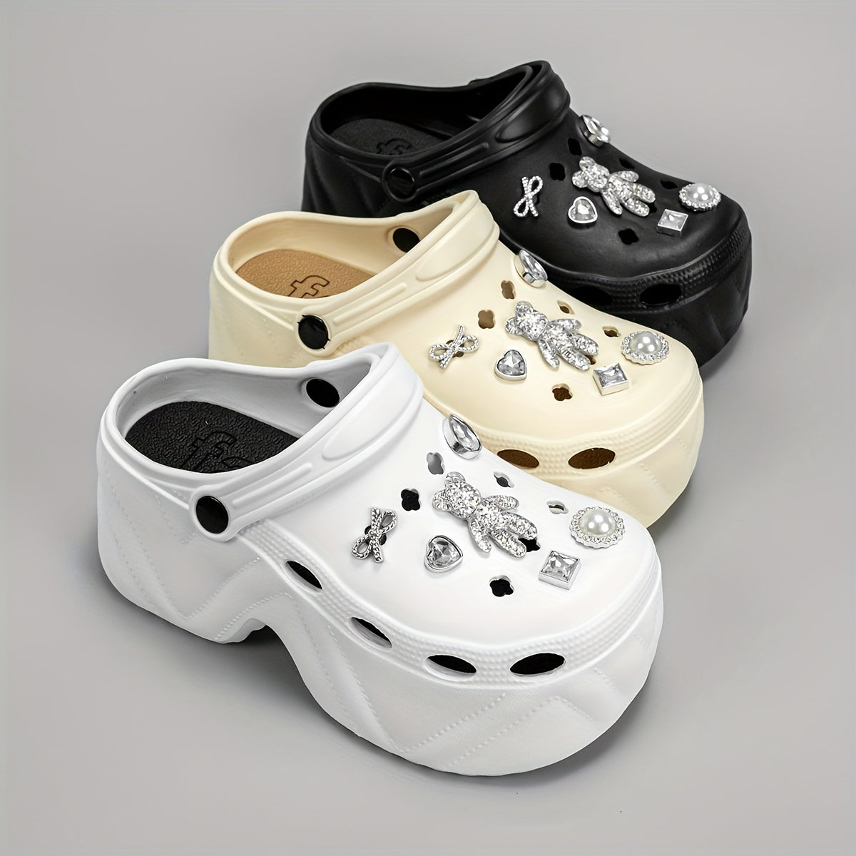 Women's Rhinestone Bear Decor Clogs Casual Hollow Out Garden Shoes