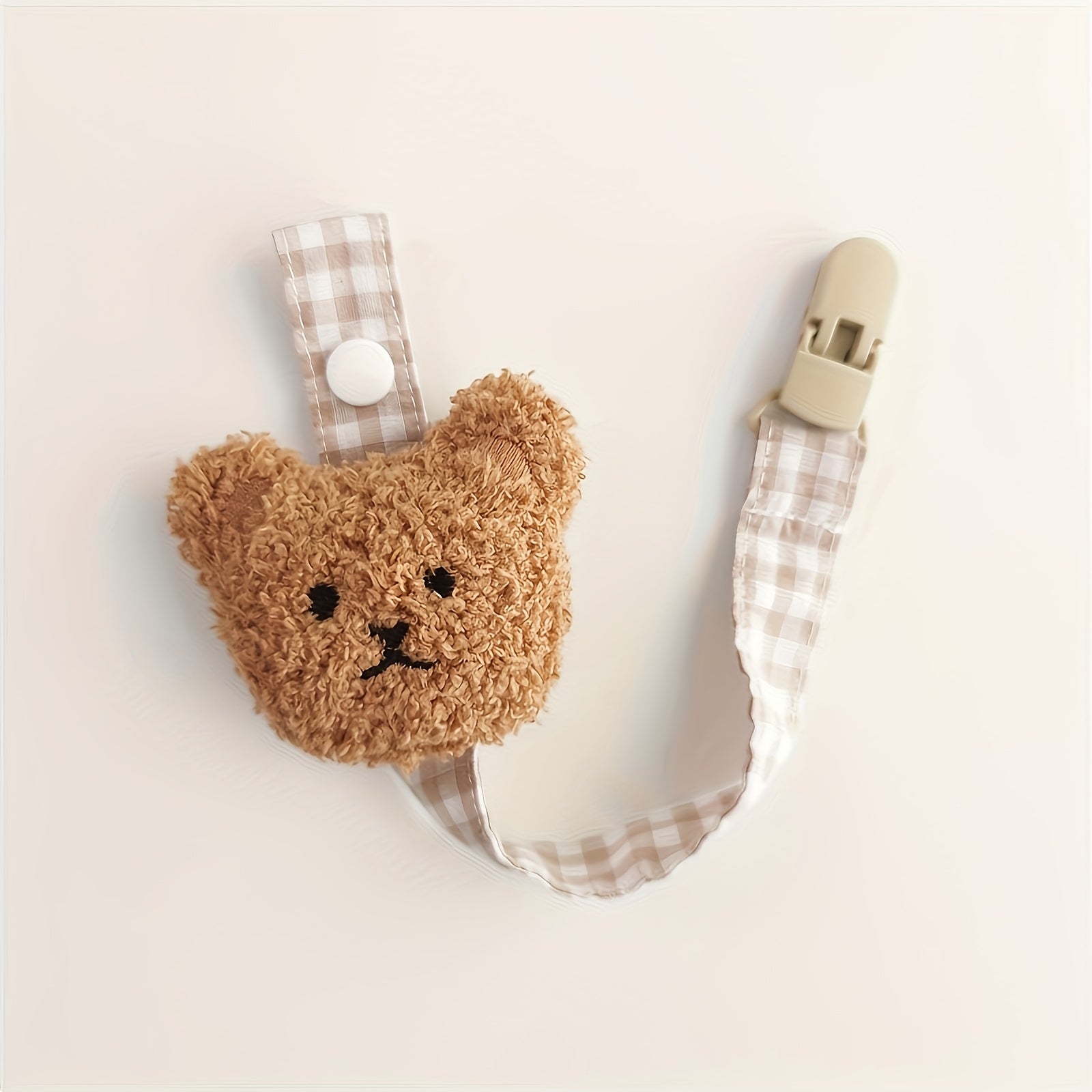 Baby Pacifier Clip for Newborns Cute Bear Design Universal Diameter Mixed Color