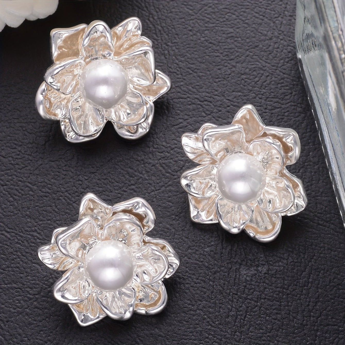 Set of 3 Pearl Flower Buttons Alloy for Clothing DIY Sewing Accessories