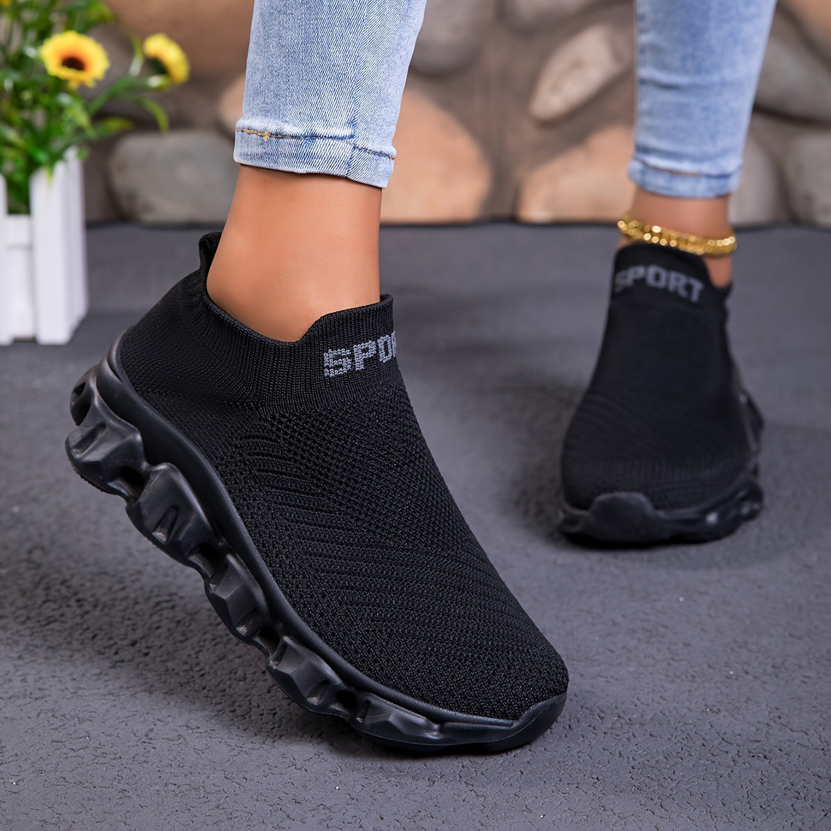 Women's Breathable Knitted Fabric Slip-On Sneakers Casual Athletic Shoes