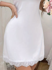 Ayollar uchun qulay uyqu kiyimi sifatida V-shaklidagi bo'yin va orqa qismi ochiq dizaynga ega mustahkam dantel trimli slip ko'ylagi