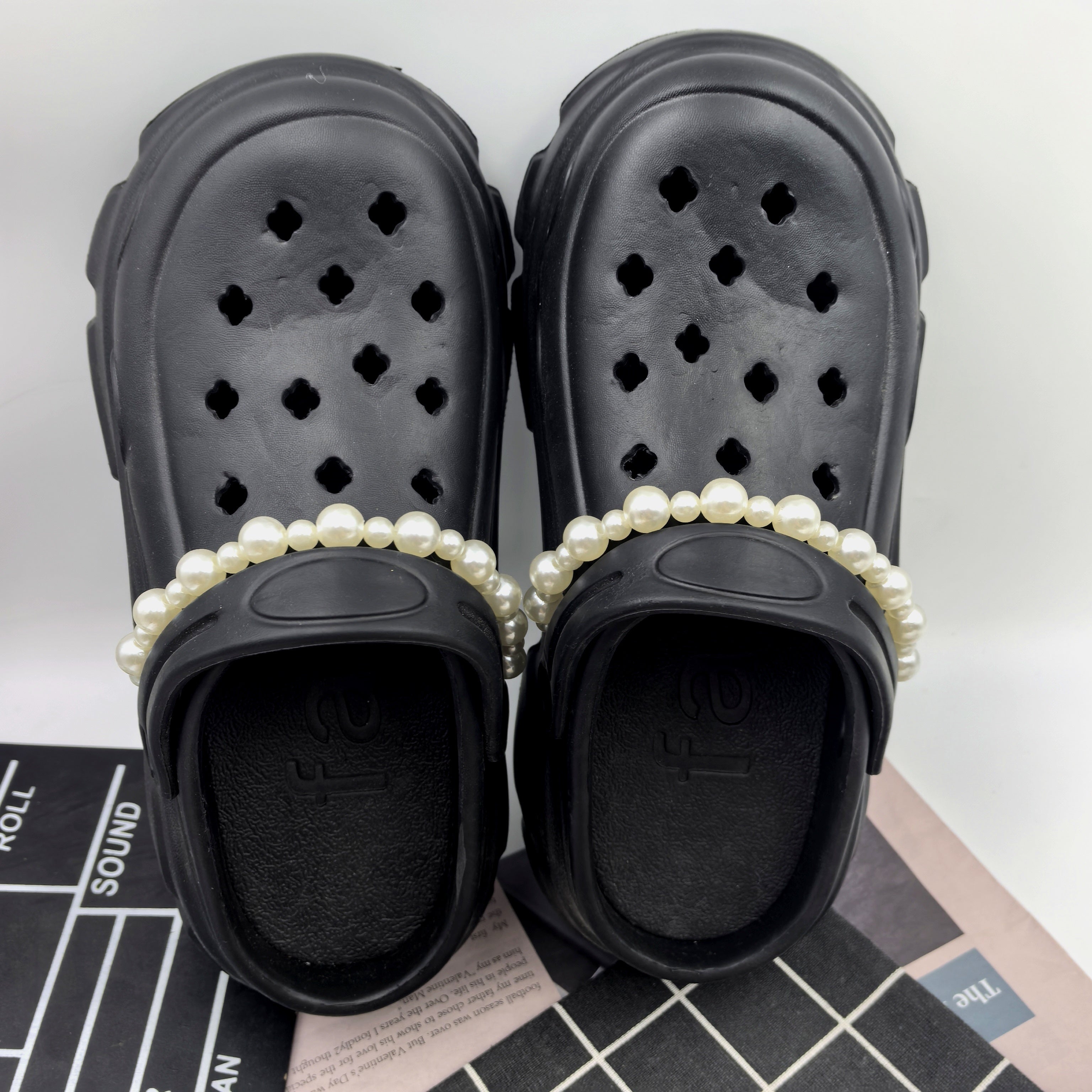 Women Pearl Chain Shoe Accessories Lightweight Stylish Dress Up Footwear