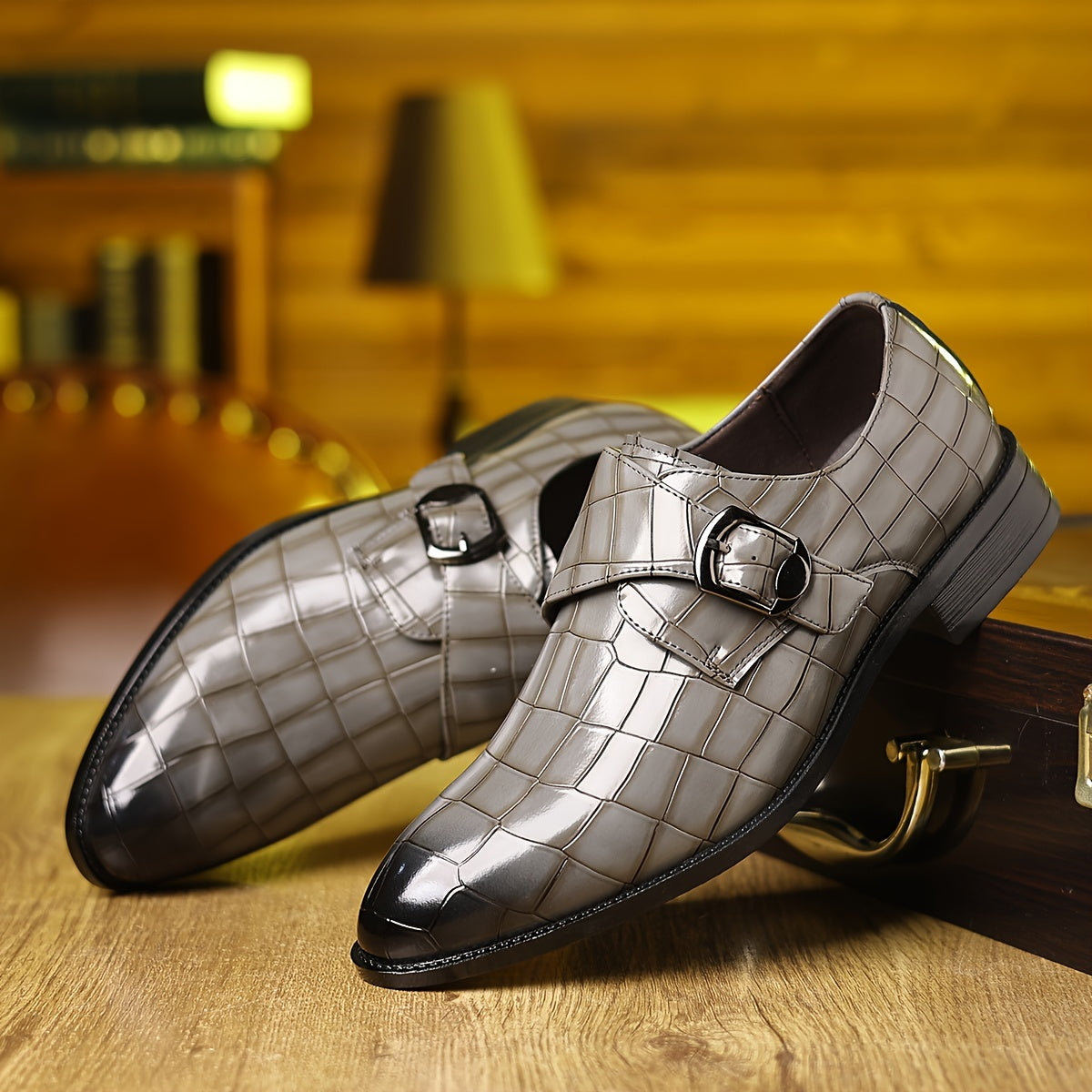 Men's Gray Crocodile Pattern Faux Loafers with Pointed Toe and Buckle, All-Season Casual Shoes