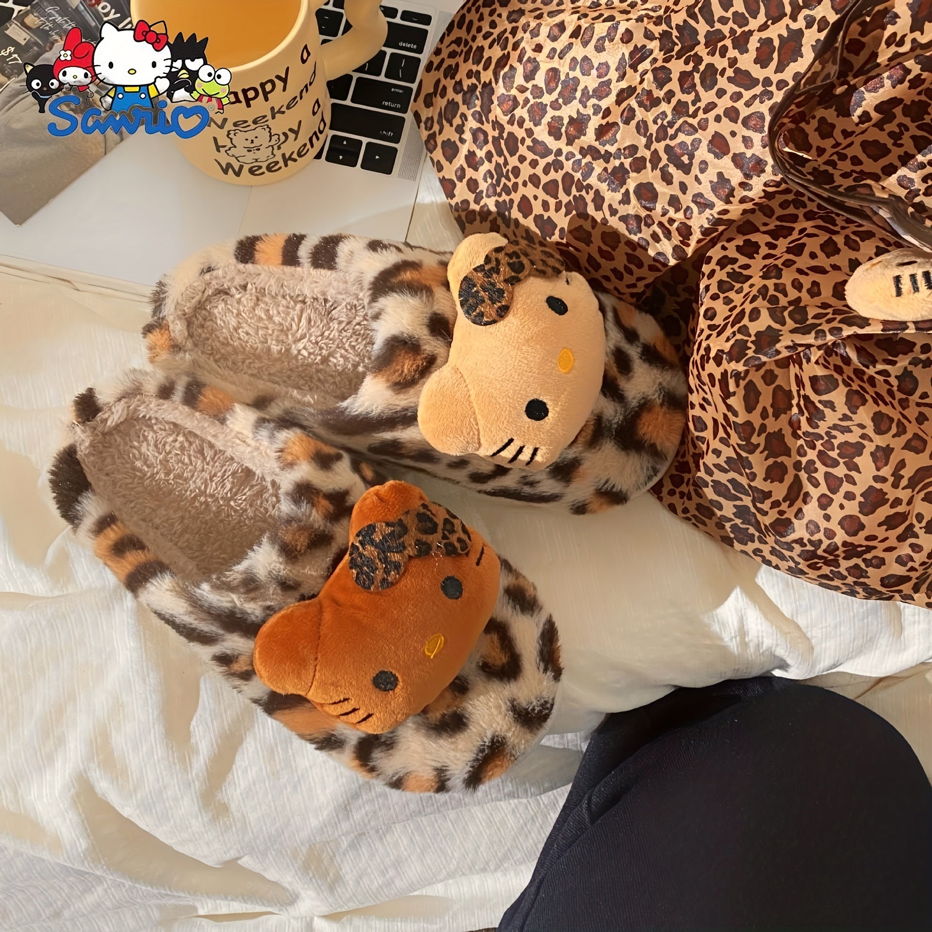 Ayollar uchun leopard bosma yumshoq ichki chanoq poyabzallari, sirpanmaydigan, issiq oyoq kiyim