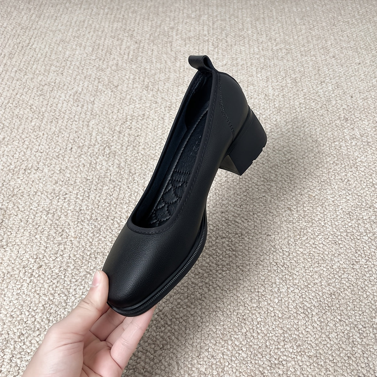 Women's Black Fashion Pumps - Comfortable Chunky Heel, Round Toe Dress Shoes