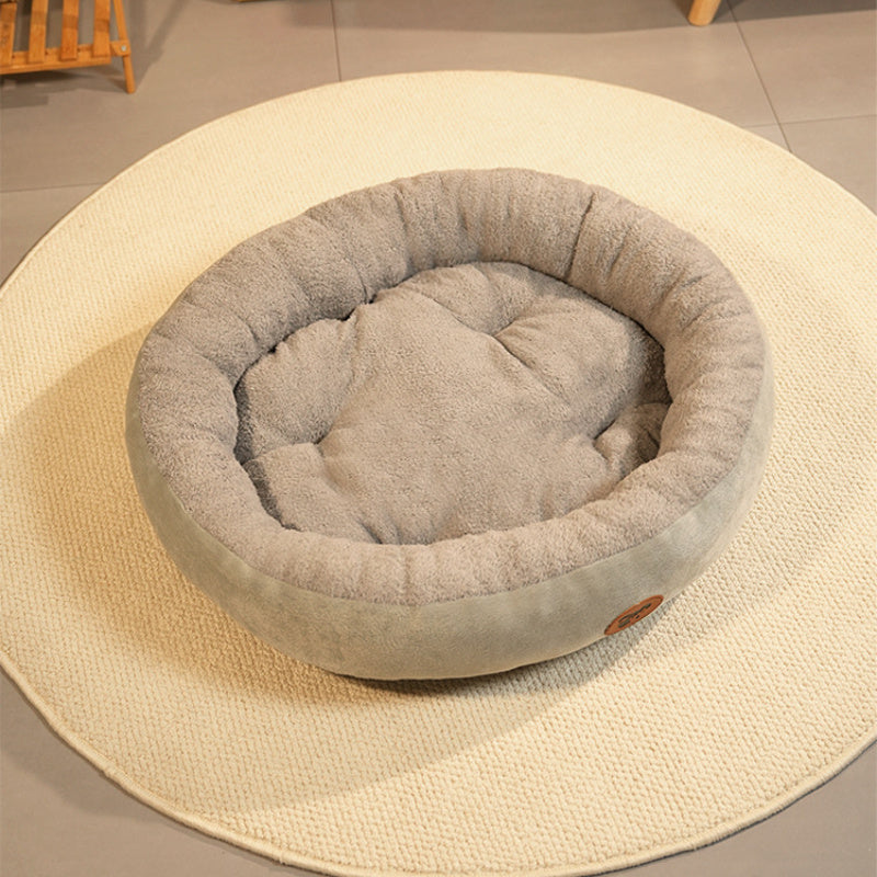 Oval Pet Bed for Cats and Dogs Cozy Classic Design All-Season Plush Nest