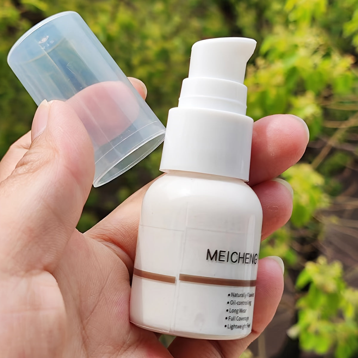 Women Color-Changing Foundation Medium Light Skin Tone Blends Instantly