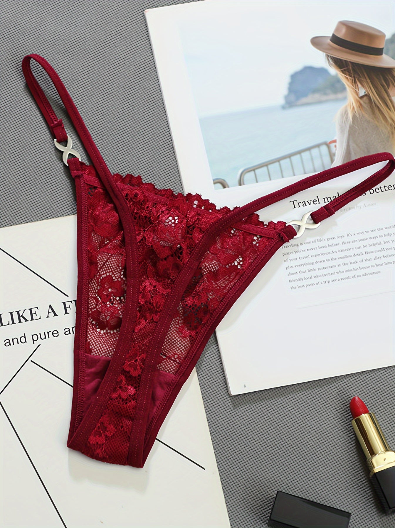 Lingerie Lace Thong with Diamond Decorations for Women