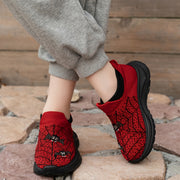 Детские кроссовки-эспандеры с вышивкой в виде паутины, повседневные легкие спортивные туфли с кисточкой и дышащей тканью