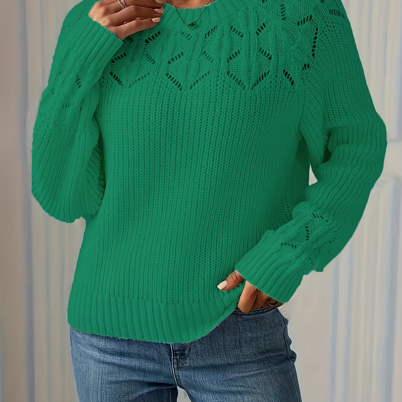 Ayollar uchun toqilgan uzun kofta, kuz qish, dumaloq bo'yin, qora