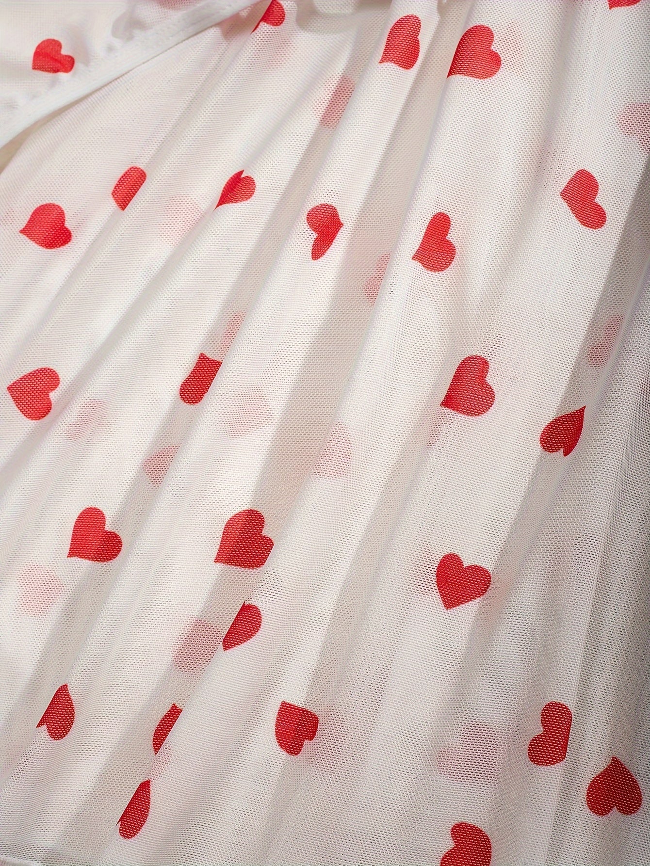 Women's Heart Print Nightgown Set with Matching Thong for Romantic Evenings