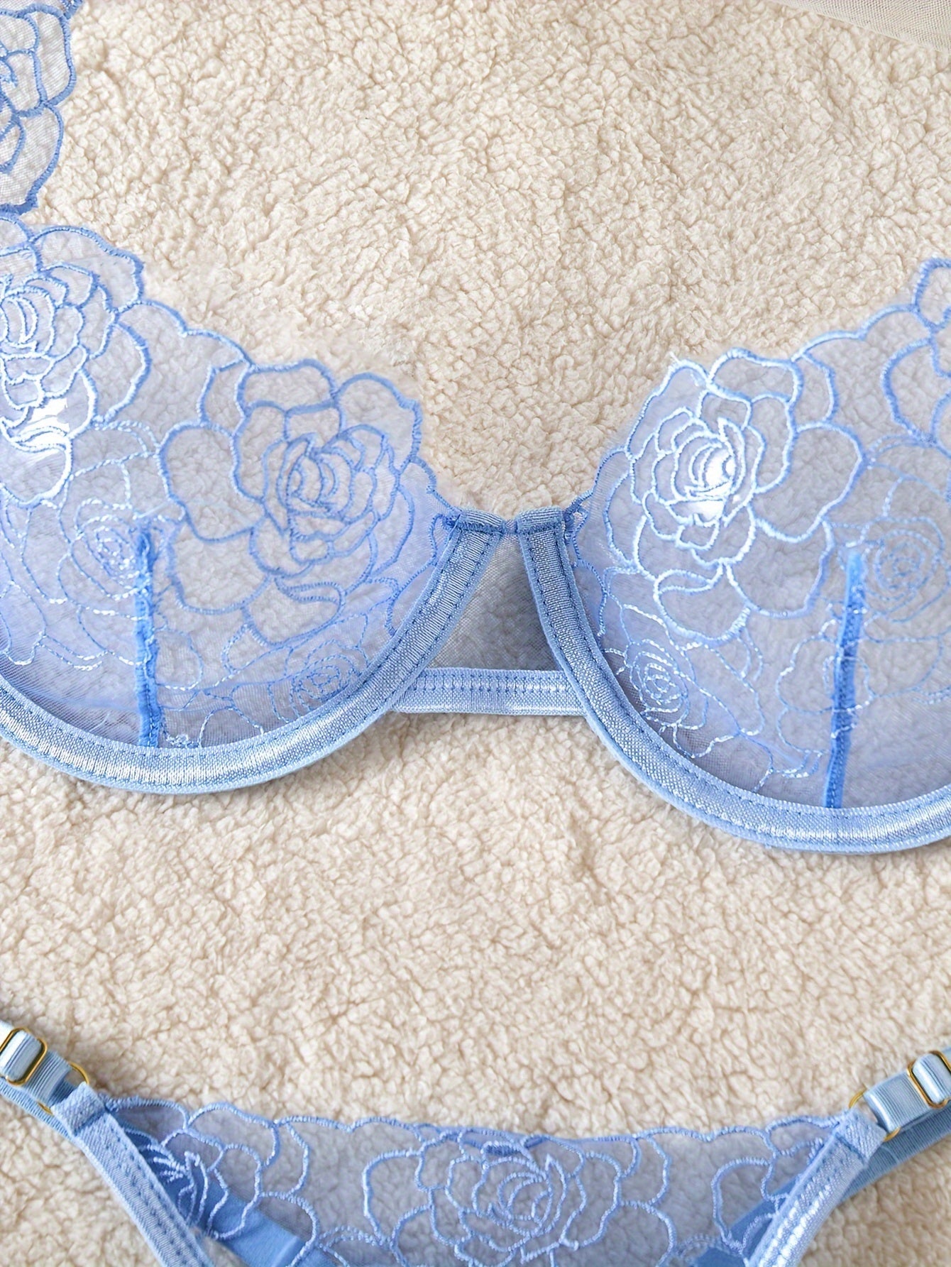 Green Floral Embroidered Lingerie Set with Push-Up Bra and Thong