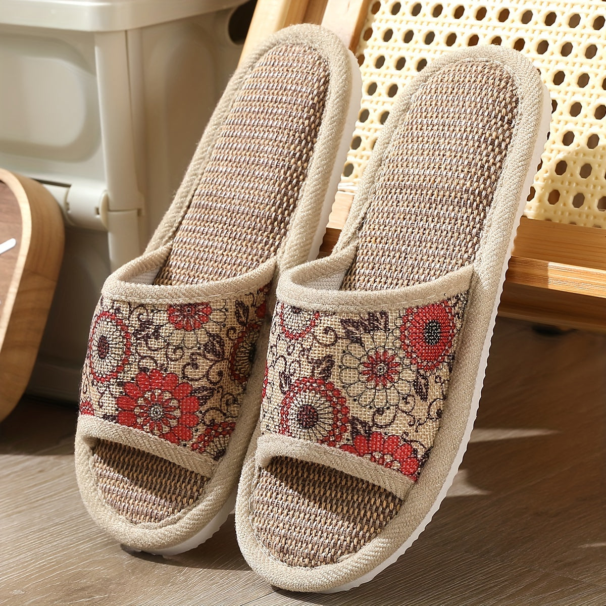 Women's Floral Linen Slip-On Slippers with EVA Sole Indoor House Shoes