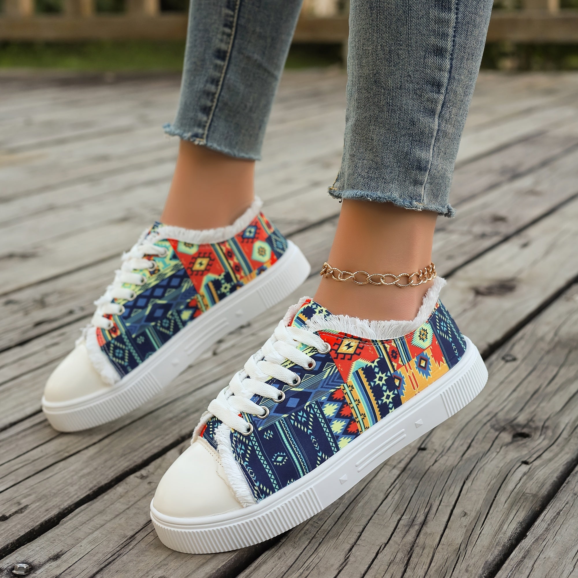 Women's Color-Block Letter Print Low-Top Sneakers Fabric Upper Durable Sole