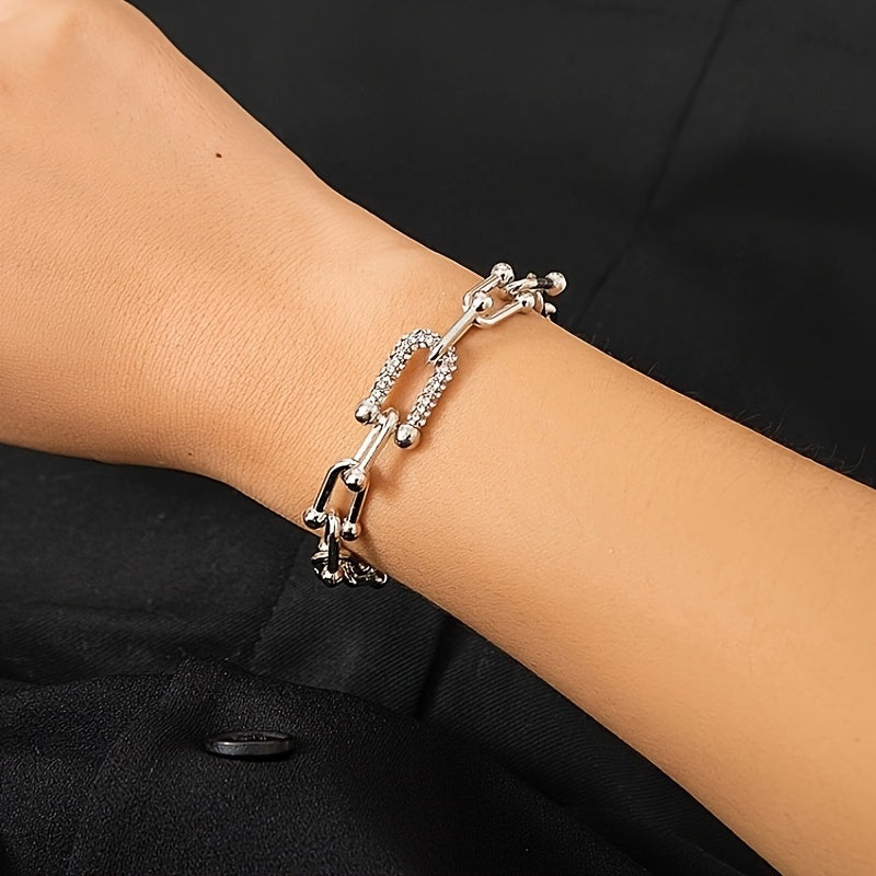 Punk Style Zinc Alloy Hand Chain Bracelet with Rhinestones