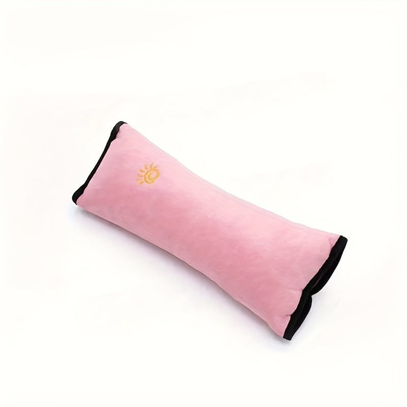 Avtomobil o'rindig'i xavfsizlik kamarining yelka qismi uchun mo'ljallangan yumshoq yostiq bilan qoplam