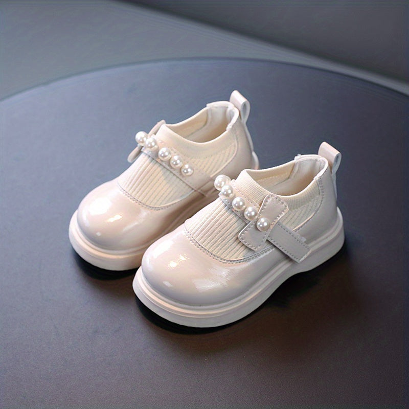 Girls' Mary Jane Shoes with Pearls and Small Flats for Girls Under 14