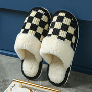 Women's Cozy Plaid Slip-On Slippers with Faux Fur Lining for Home Use