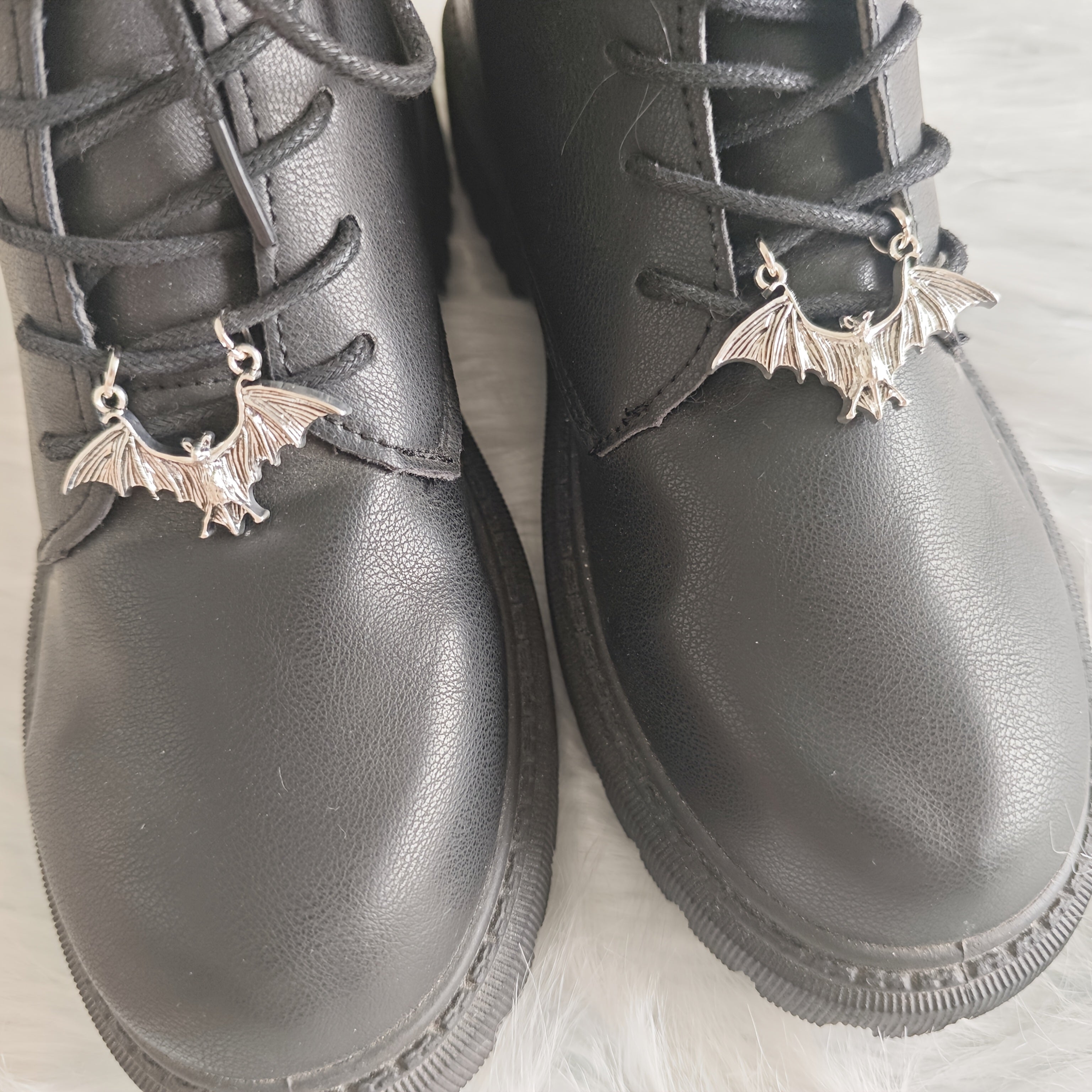 Gothic Punk Bat Shoe Charms Zinc Alloy Silver Distressed Accessories for Boots