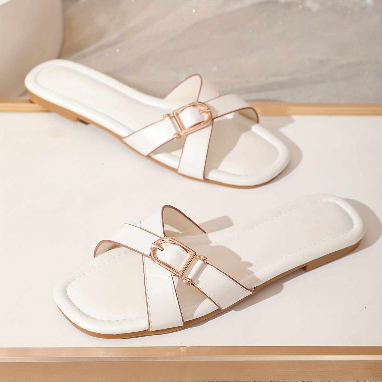 Women's Flat Cross-Strap Sandals Breathable Casual Flip Flops in Multiple Colors