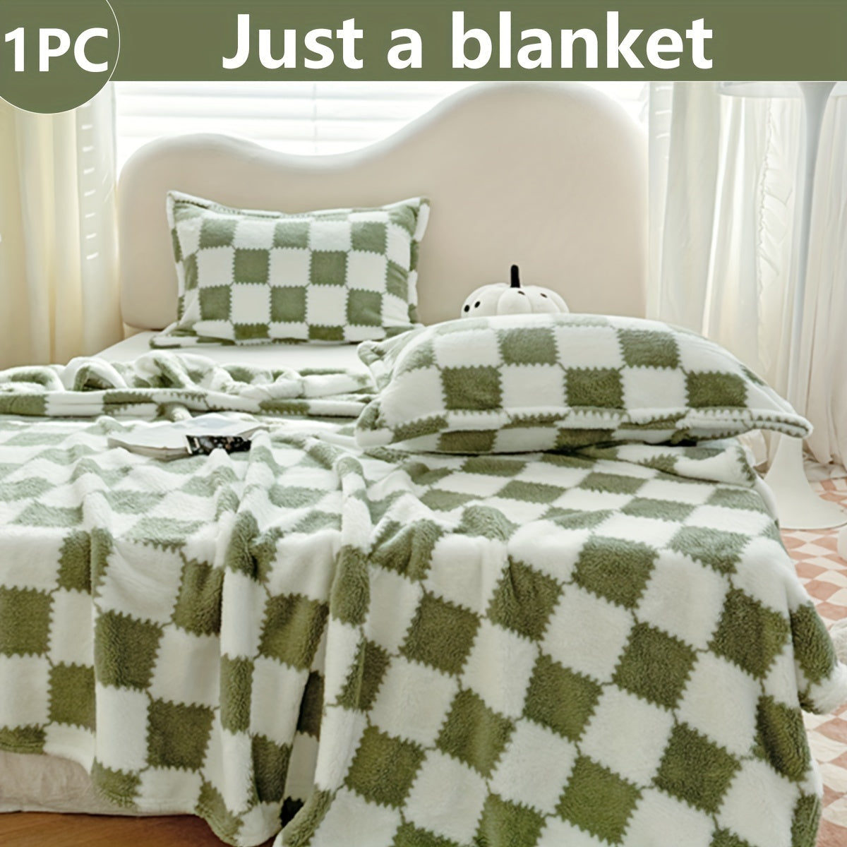 Cozy Checkered Fleece Blanket for All Seasons Multi-Purpose Machine Washable