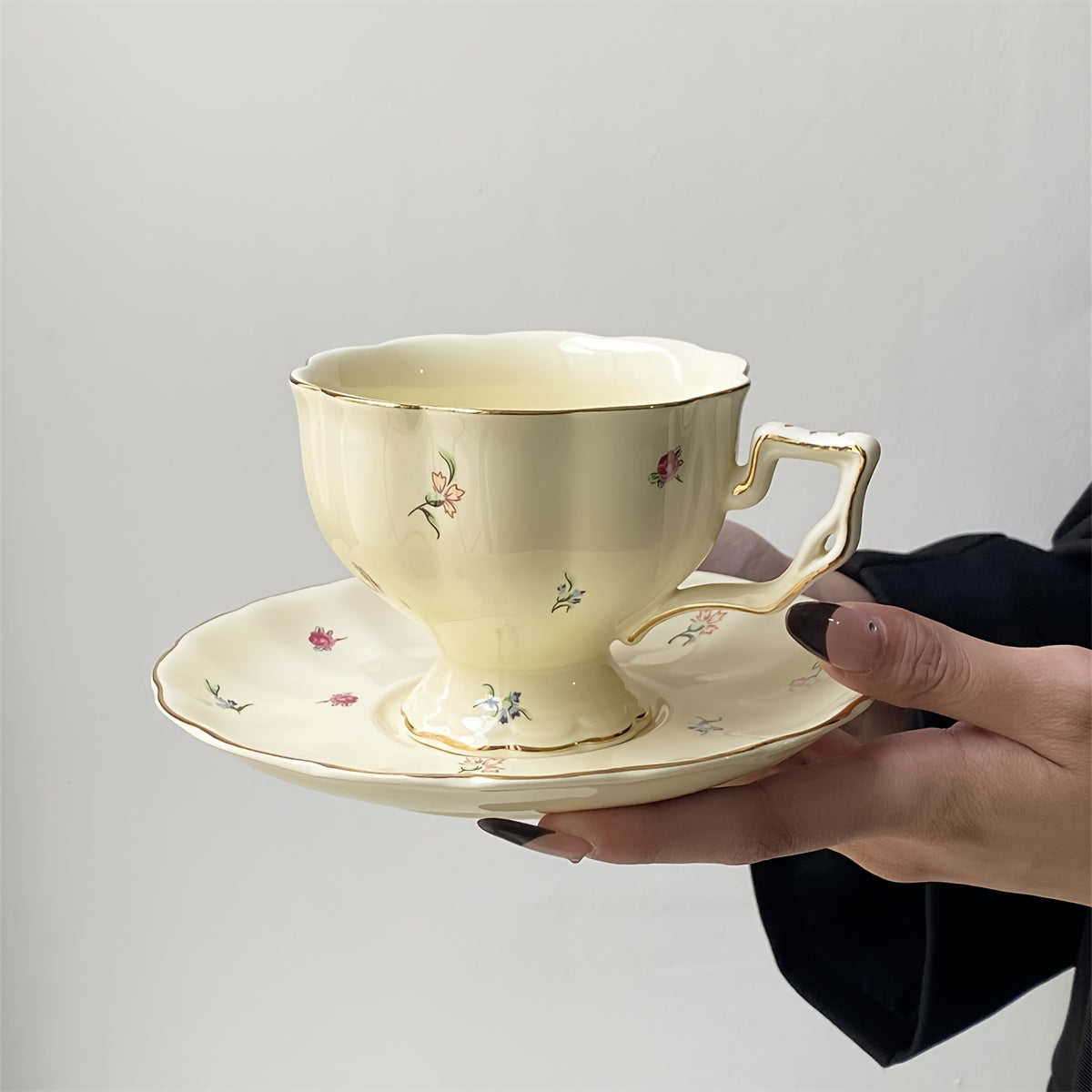 Ceramic Floral Tea Set with Cup and Saucer for Afternoon Tea and Coffee