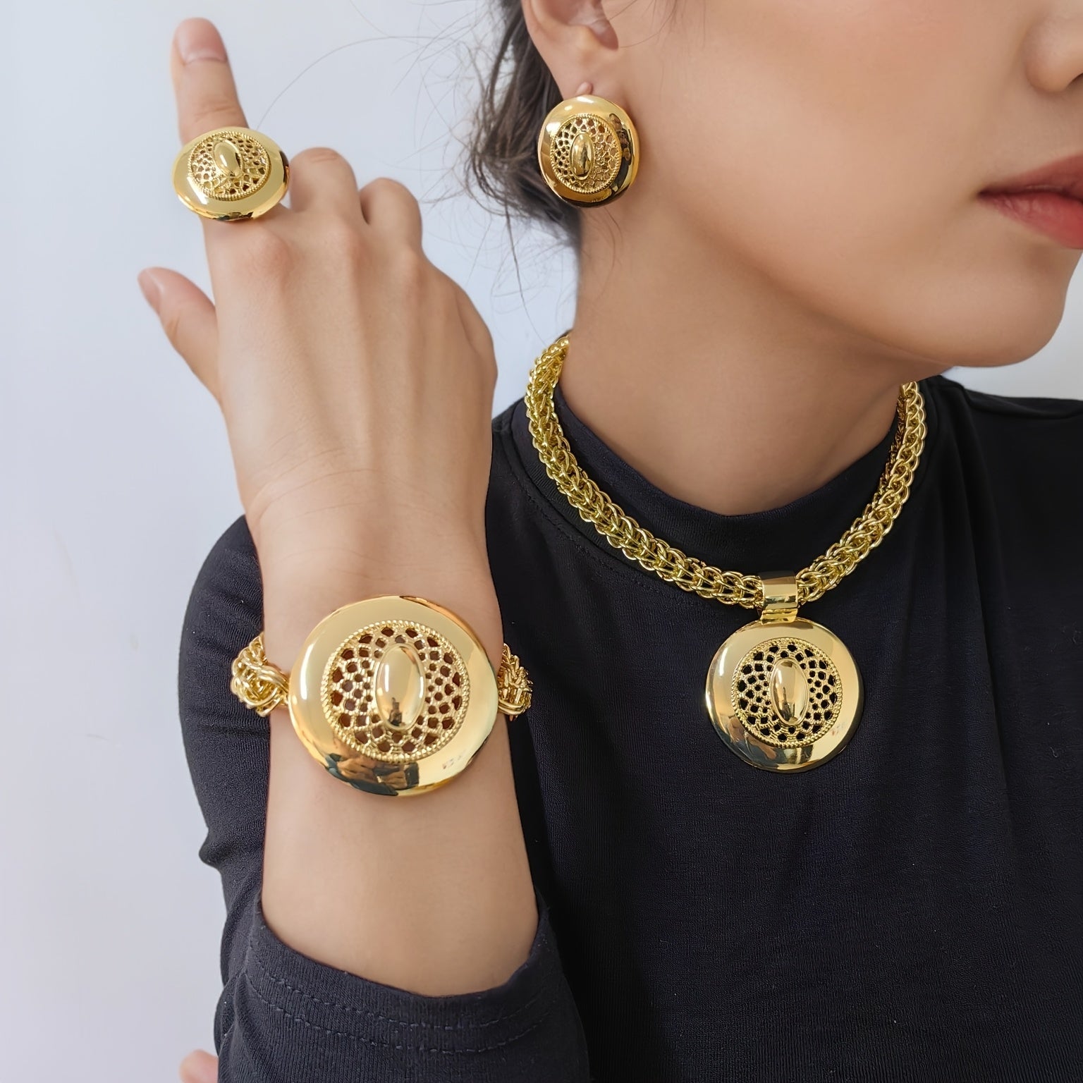 Women's Jewelry Set Gold Necklace Earrings Ring Bracelet for Weddings and Special Occasions