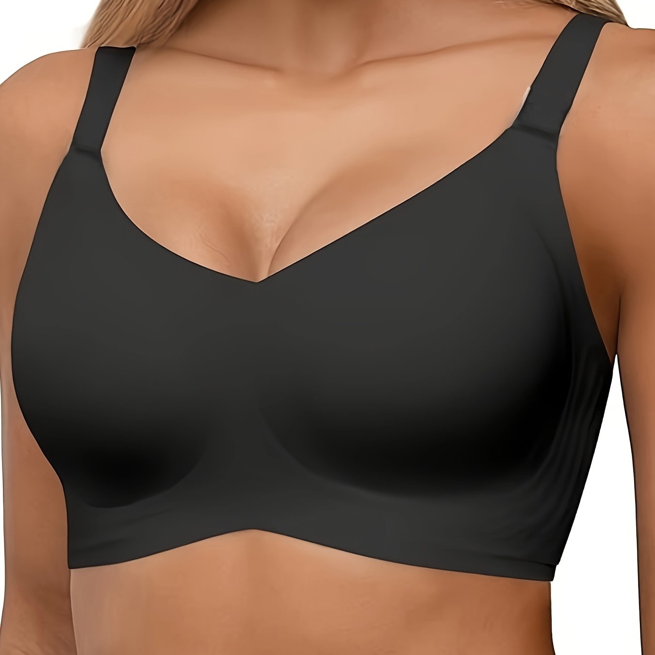 Plus Size Seamless Wireless Full Coverage Bra for Women in Solid Polyamide